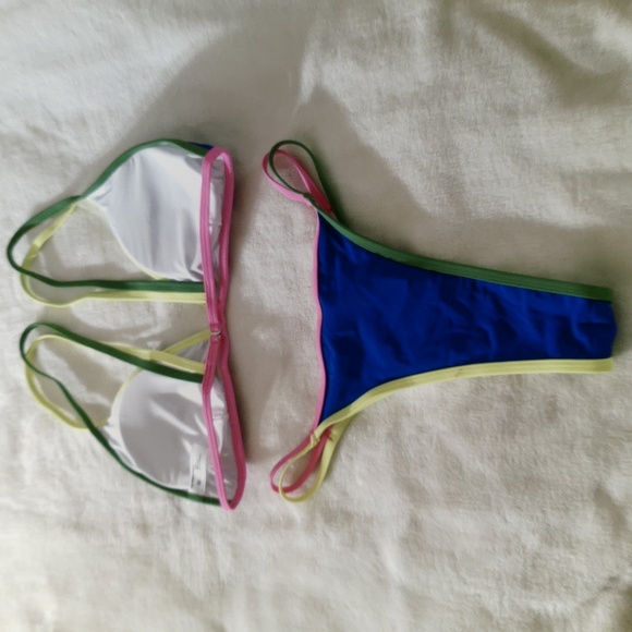 BEAUTIFUL SHELL WOMENS MEDIUM SIZE BIKKINI NEW! - Picture 6 of 6